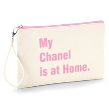 Chanel Pochette femme fourre tout trousse à make-up, idéale pour ranger avec style vos petits accessoires pochhette originale So Custom