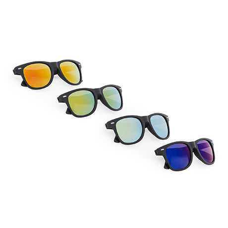 Lunette de soleil finition mate verre effet miroir