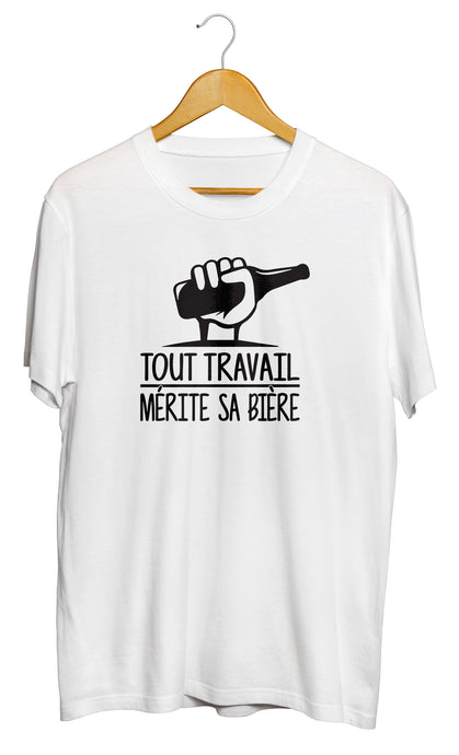 T-shirt original humour bière tout travail mérite sa bière t-shirt alcool So Custom 